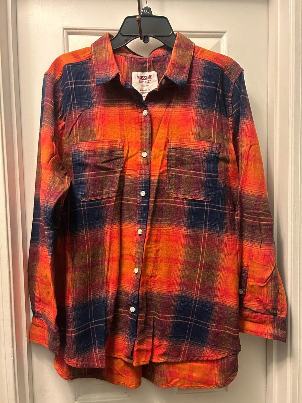 Mossimo Supply Co. Orange Navy Plaid Long Sleeve Button-Up Shirt